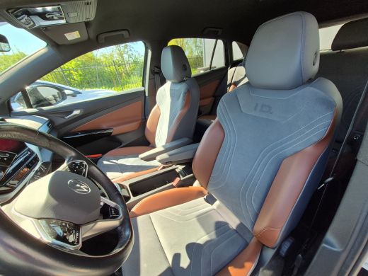 Volkswagen ID.4 Max 77 kWh 204Pk | Achteruitrijcamera | VCruise control adaptief | Apple carplay Android auto| Na... ActivLease financial lease