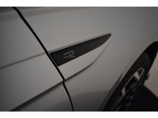 Volkswagen Polo 1.0 TSI R-Line Edition Inclusief &euro;2000,- inruilvoordeel ActivLease financial lease