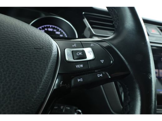 Volkswagen Touran 2.0 TDI Comfortline apple carplay, stoelverw. climate, ActivLease financial lease
