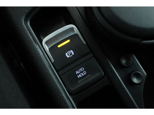 Volkswagen Touran 2.0 TDI Comfortline apple carplay, stoelverw. climate, ActivLease financial lease