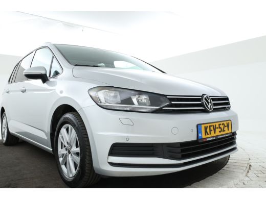 Volkswagen Touran 2.0 TDI Comfortline apple carplay, stoelverw. climate, ActivLease financial lease