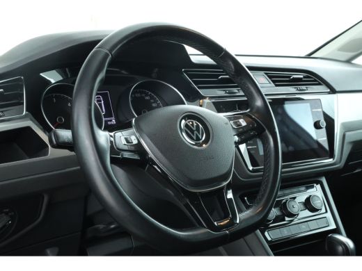 Volkswagen Touran 2.0 TDI Comfortline apple carplay, stoelverw. climate, ActivLease financial lease