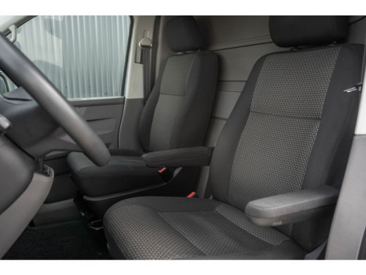 Volkswagen Transporter 2.0 TDI L2H1 | 150 PK | Cruise | Airco | Trekhaak ActivLease financial lease