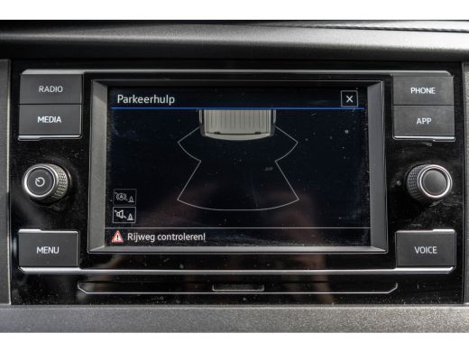 Volkswagen Transporter 2.0 TDI L2H1 | 150 PK | Cruise | Airco | Trekhaak ActivLease financial lease