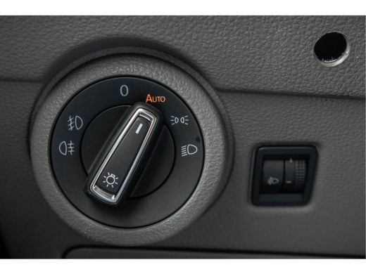 Volkswagen Transporter 2.0 TDI L2H1 | 150 PK | Cruise | Airco | Trekhaak ActivLease financial lease