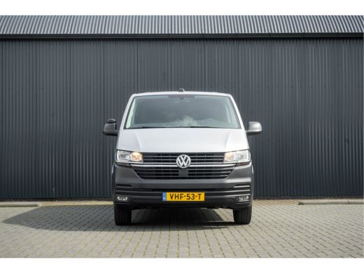 Volkswagen Transporter 2.0 TDI L2H1 | 150 PK | Cruise | Airco | Trekhaak ActivLease financial lease