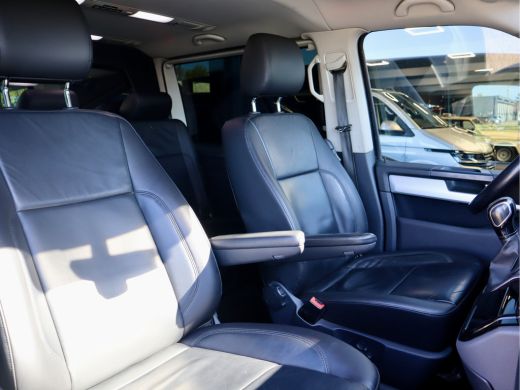 Volkswagen Transporter 2.0 TDI LUXE DUBBELE CABINE 4/MOTION ActivLease financial lease