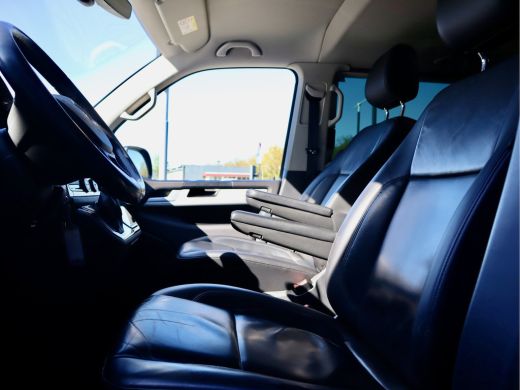 Volkswagen Transporter 2.0 TDI LUXE DUBBELE CABINE 4/MOTION ActivLease financial lease