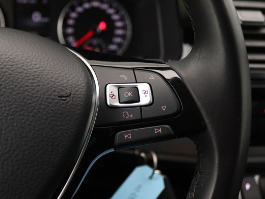 Volkswagen Transporter 2.0 TDI L2H1 DC 4Motion Highline 199PK DSG Caravelle, Schuifdak, Trekhaak, Memorystoel, Adaptieve... ActivLease financial lease