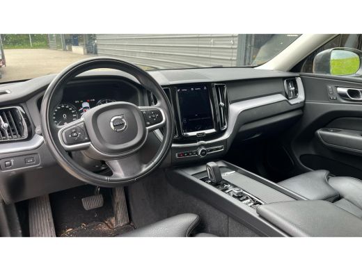 Volvo  XC60 B5 250PK Momentum + | Memory | Park Assist | Blis | Trekhaak | Stoel verw voor + achter ActivLease financial lease