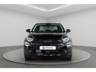 Fiat 600 1.2 Hybrid Icon | 8 Jaar Garantie | Navigatie | Camera | Winter Pack | Comfort Pack | Climate Con...