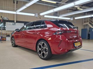 Opel Astra 1.2 Turbo Hybrid Ultimate | Schuif-/Kanteldak | Alcantara | Stoel/Stuurverwarming | HUD | Intelli...
