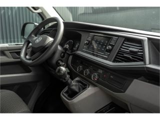 Volkswagen Transporter 2.0 TDI L2H1 | 150 PK | Cruise | Airco | Trekhaak