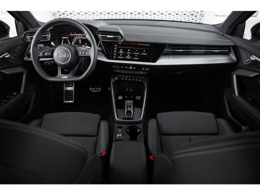 Audi A3 Sportback 30 TFSI S edition | ACC | Sportstoelen | LED | Car Play | ActivLease financial lease