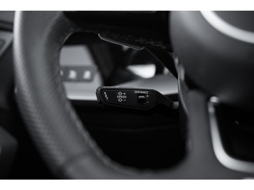 Audi A3 Sportback 30 TFSI S edition | ACC | Sportstoelen | LED | Car Play | ActivLease financial lease