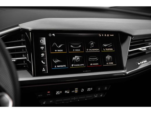 Audi Q4 Sportback e-tron 45 S Edition 82 kWh | Head up Display | Achteruitrijcamera | ACC | Stoelverwarming | ActivLease financial lease