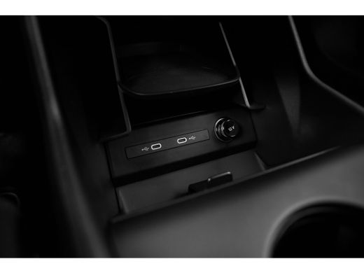 Audi Q4 Sportback e-tron 45 S Edition 82 kWh | Head up Display | Achteruitrijcamera | ACC | Stoelverwarming | ActivLease financial lease