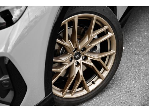 Audi Q4 Sportback e-tron 45 S Edition 82 kWh | Head up Display | Achteruitrijcamera | ACC | Stoelverwarming | ActivLease financial lease