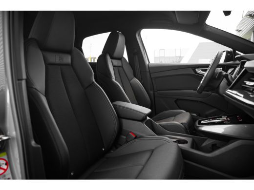 Audi Q4 Sportback e-tron 45 S Edition 82 kWh | Head up Display | Achteruitrijcamera | ACC | Stoelverwarming | ActivLease financial lease