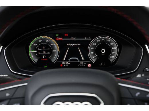 Audi Q5 55 TFSI e quattro Competition 367 PK | Trekhaak | Luchtvering | Panoramadak | Luxe lederen Sports... ActivLease financial lease