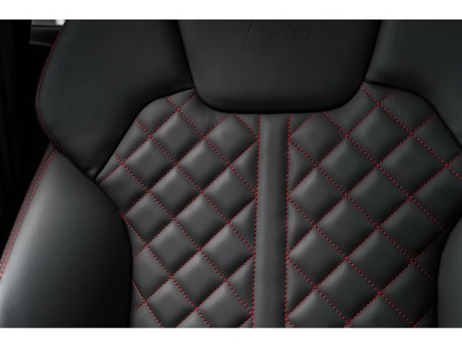 Audi Q5 55 TFSI e quattro Competition 367 PK | Trekhaak | Luchtvering | Panoramadak | Luxe lederen Sports... ActivLease financial lease