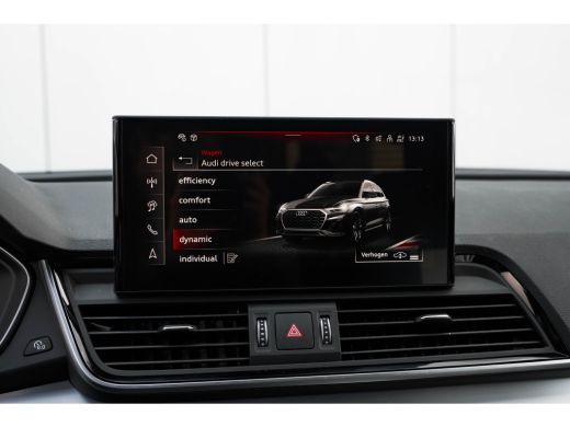Audi Q5 55 TFSI e quattro Competition 367 PK | Trekhaak | Luchtvering | Panoramadak | Luxe lederen Sports... ActivLease financial lease
