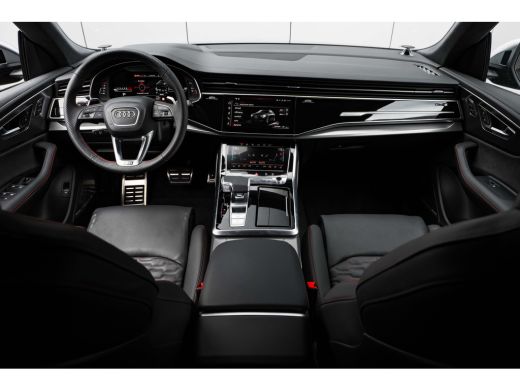 Audi Q8 4.0 TFSI RS quattro 600PK | Trekhaak | Ceramisch | Soft-Close | B&O Advanced | Panorama Dak | Nac... ActivLease financial lease
