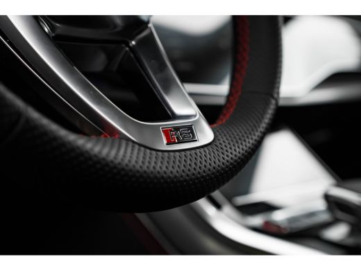 Audi Q8 4.0 TFSI RS quattro 600PK | Trekhaak | Ceramisch | Soft-Close | B&O Advanced | Panorama Dak | Nac... ActivLease financial lease