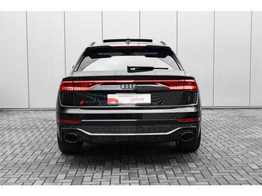 Audi Q8 4.0 TFSI RS quattro 600PK | Trekhaak | Ceramisch | Soft-Close | B&O Advanced | Panorama Dak | Nac... ActivLease financial lease