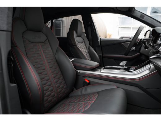 Audi Q8 4.0 TFSI RS quattro 600PK | Trekhaak | Ceramisch | Soft-Close | B&O Advanced | Panorama Dak | Nac... ActivLease financial lease