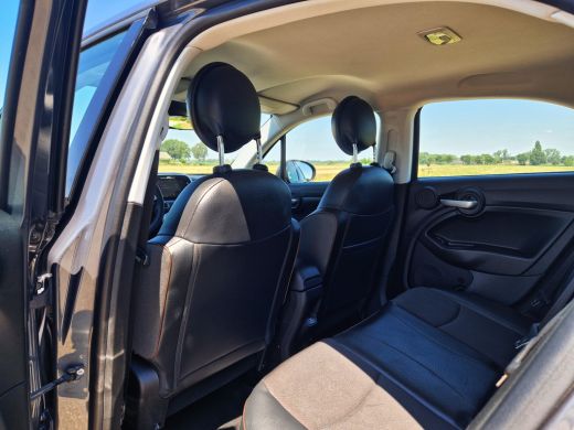 Fiat 500X 1.0 GSE Lounge - 120 Pk - Euro 6 - Navi - Climate Control ActivLease financial lease