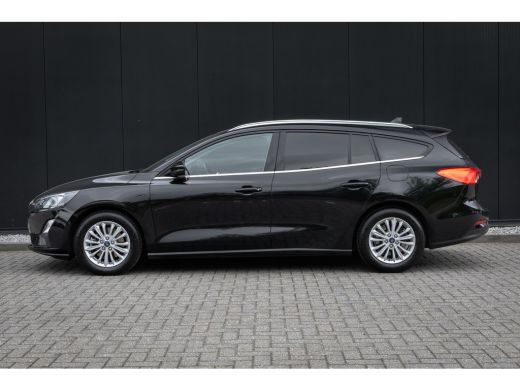 Ford Focus 1.0 EcoBoost Titanium Automaat | Adaptieve cruise | Winter-pack | Afn. Trekhaak | Camera | Elec. ... ActivLease financial lease