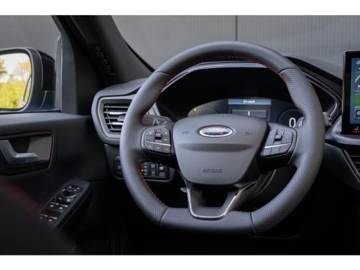 Ford Kuga 2.5 PHEV ST-Line | BLACK-PACK | Panoramadak | Trekhaak | Adaptive Cruise | BLIS | 360 camera ActivLease financial lease