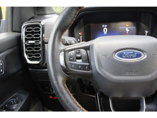 Ford Ranger 2.0 Super Cab EcoBlue Wildtrak | NL-AUTO! | ADAPTIVE CRUISE | CAMERA | WINTERPACK | TREKHAAK | PA... ActivLease financial lease