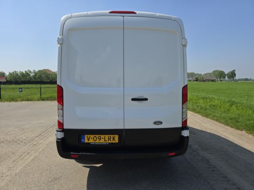 Ford Transit 350 2.0 TDCI L2 H2 - 130 Pk - Euro 6 - Airco - Cruise Control ActivLease financial lease