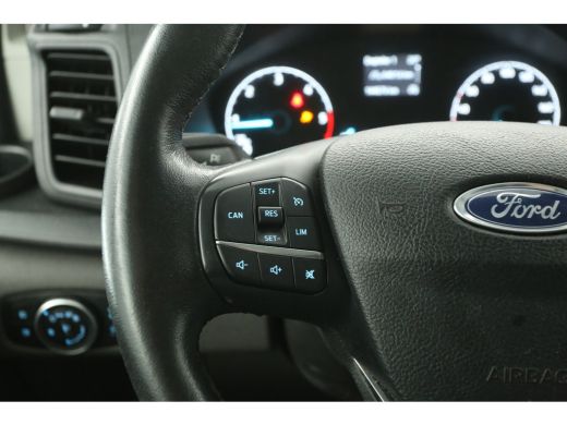 Ford Transit Custom 2.0 TDCI L1H1 | Airco | Cruise | 3 Zits | Trekhaak | Parkeersens. ActivLease financial lease