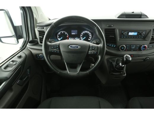 Ford Transit Custom 2.0 TDCI L1H1 | Airco | Cruise | 3 Zits | Trekhaak | Parkeersens. ActivLease financial lease