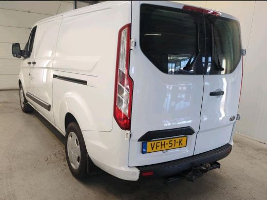 Ford Transit Custom 320 2.0 TDCI Automaat 131PK L2H1 / 2x Schuifdeur / Trekhaak / Pdc.+Camera / Safety & Comfort Pack... ActivLease financial lease