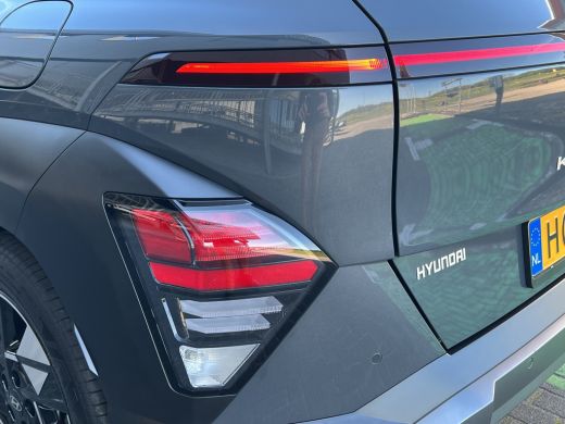 Hyundai Kona 1.6 GDI 141pk HEV Comfort Smart | Camera | Draadloos carplay | Climate control | Adaptive cruise ... ActivLease financial lease