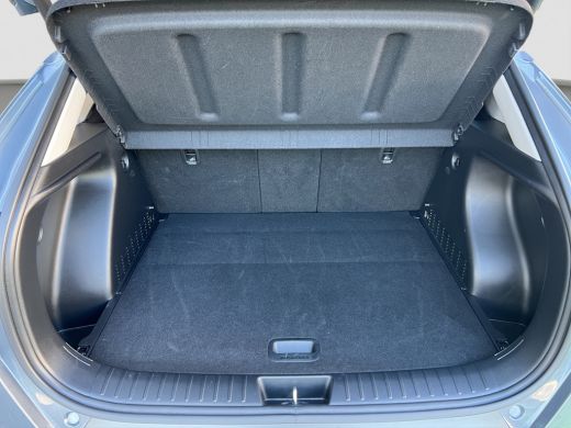 Hyundai Kona 1.6 GDI 141pk HEV Comfort Smart | Camera | Draadloos carplay | Climate control | Adaptive cruise ... ActivLease financial lease