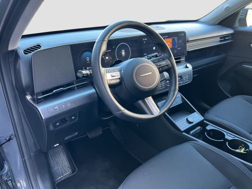 Hyundai Kona 1.6 GDI 141pk HEV Comfort Smart | Camera | Draadloos carplay | Climate control | Adaptive cruise ... ActivLease financial lease