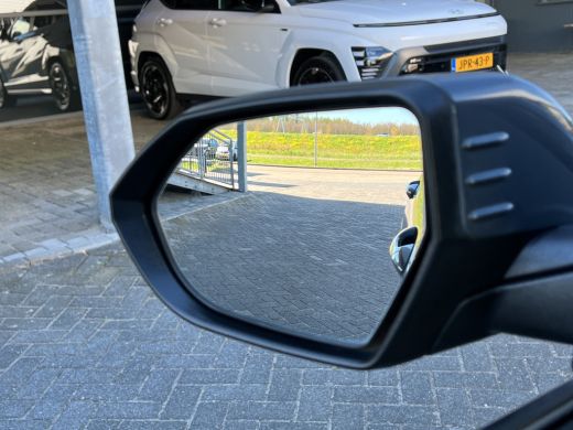 Hyundai Kona 1.6 GDI 141pk HEV Comfort Smart | Camera | Draadloos carplay | Climate control | Adaptive cruise ... ActivLease financial lease