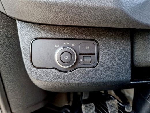 Mercedes-Benz Sprinter 211 1.9 CDI L2 H2 - 110 Pk - Euro 6 - Airco - Cruise Control - ParkeerCamera ActivLease financial lease