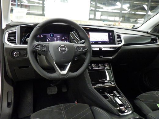 Opel Grandland 1.2 Turbo Hybrid GS | Automaat | Navigatie | Camera | Stoelverwarming + koeling | LED koplampen |... ActivLease financial lease