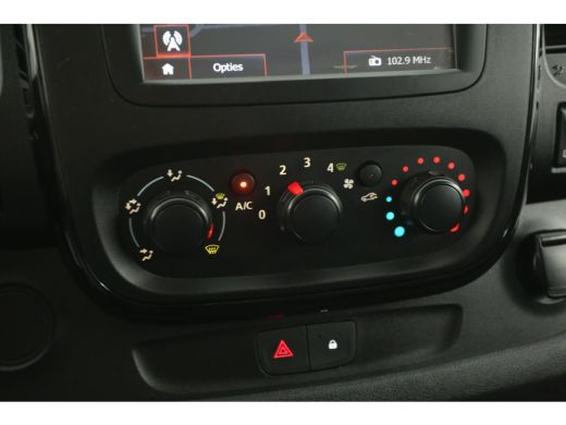 Opel Vivaro 1.6 CDTI L2H1 | DC | 6 Zits | Airco | Cruise | Trekhaak | Navi | Parkeersens. ActivLease financial lease