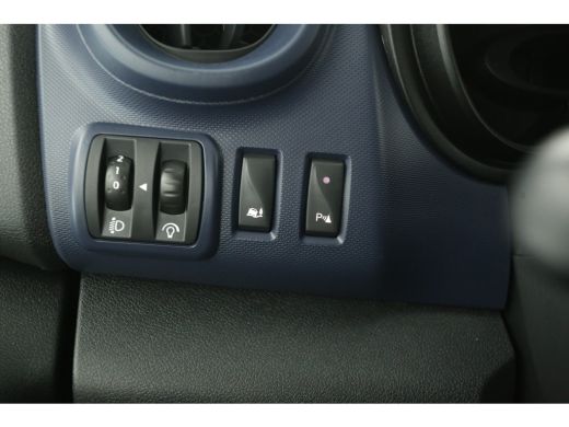 Opel Vivaro 1.6 CDTI L2H1 | DC | 6 Zits | Airco | Cruise | Trekhaak | Navi | Parkeersens. ActivLease financial lease