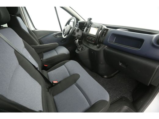Opel Vivaro 1.6 CDTI L2H1 | DC | 6 Zits | Airco | Cruise | Trekhaak | Navi | Parkeersens. ActivLease financial lease
