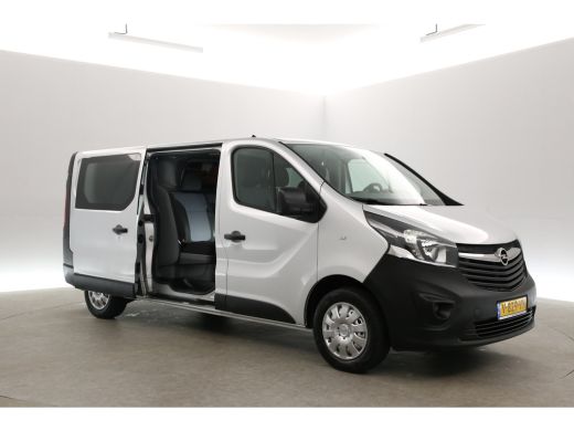 Opel Vivaro 1.6 CDTI L2H1 | DC | 6 Zits | Airco | Cruise | Trekhaak | Navi | Parkeersens. ActivLease financial lease