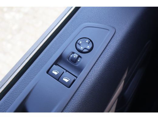 Opel Vivaro-e L3 75 kWh Nieuw model ActivLease financial lease