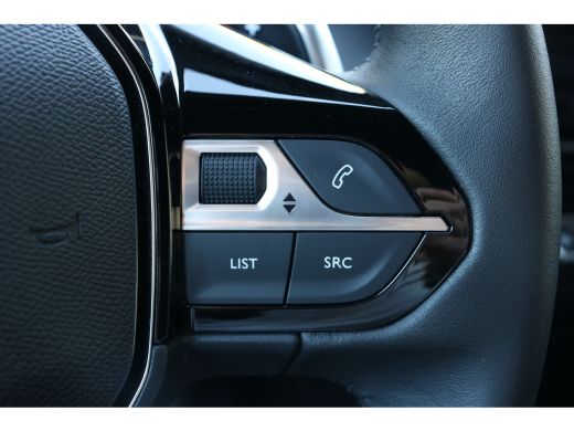 Peugeot 2008 1.2 Hybrid 136 Style | Cruise Control | Parkeersensoren achter | LED koplampen |Apple carplay | D... ActivLease financial lease